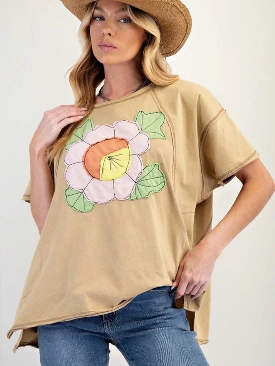 Easel Tan Floral Appliqué Short Sleeve Pullover - Picture 6 of 6